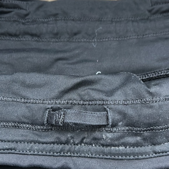 Lululemon Final Lap Short (2.5") Black Size 8 - Picture 5 of 9